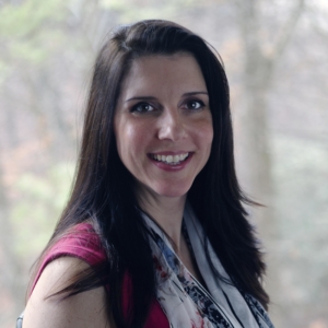 Square_Lori Phillips